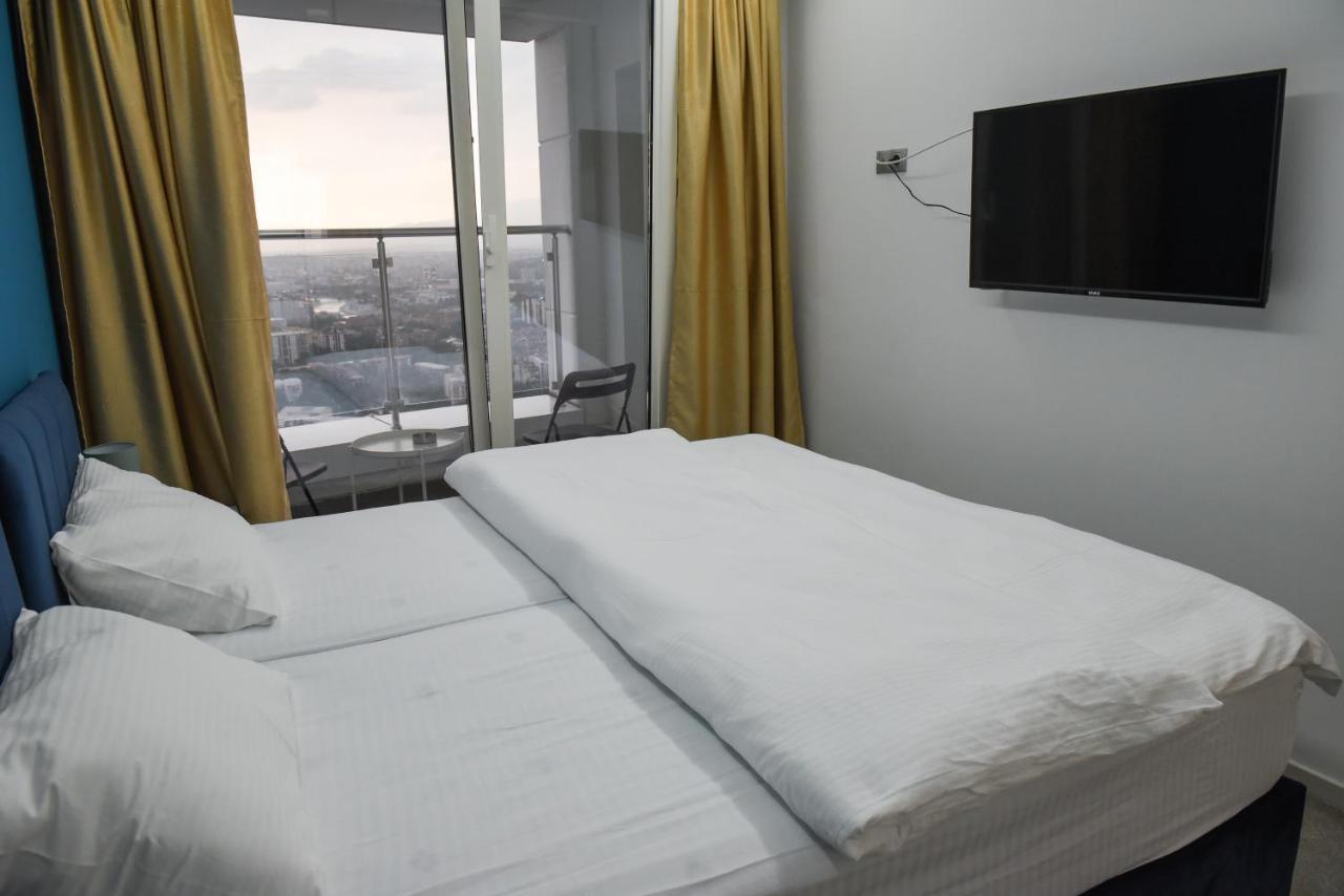 Sky Deluxe Fitness & Spa Szkopje Kültér fotó