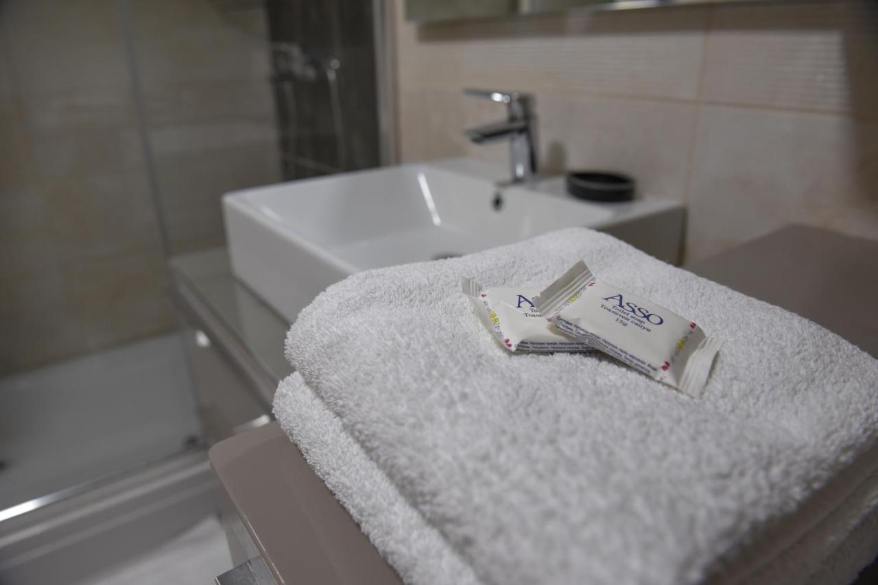 Sky Deluxe Fitness & Spa Szkopje Kültér fotó